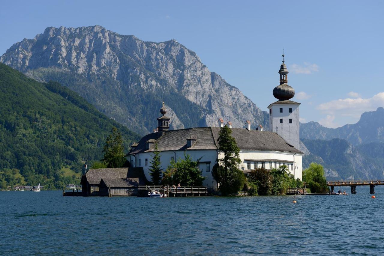Boutiquehotel Zum Goldenen Hirschen Gmunden Zewnętrze zdjęcie